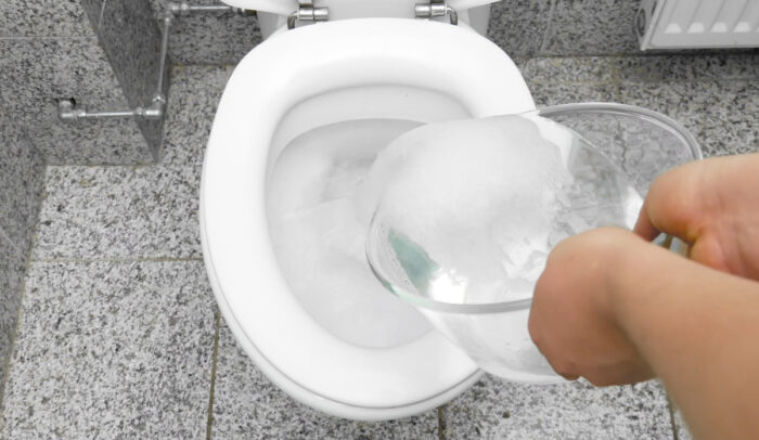 Mengatasi WC Penuh Tanpa Sedot