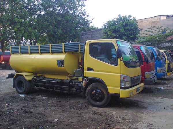 sedot wc yang amanah